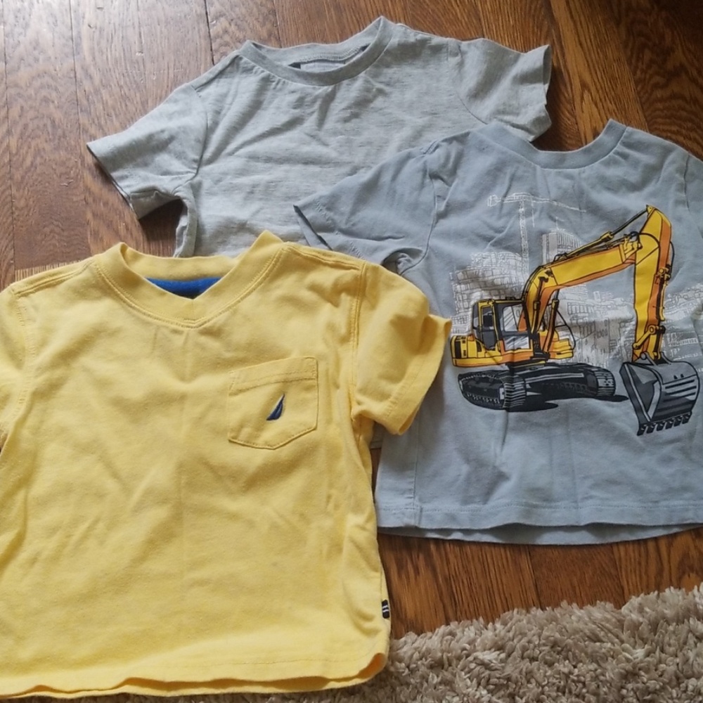 3 t shirts
